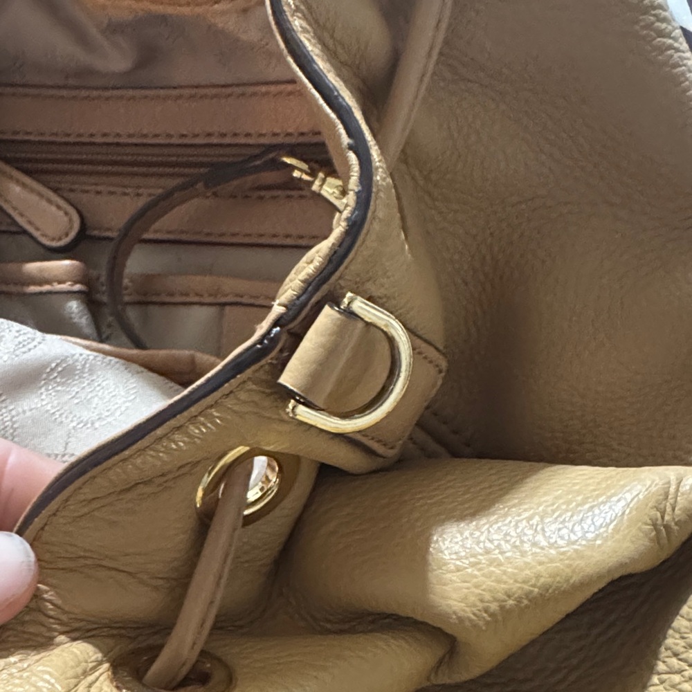 Michael Kors Gold and Tan Tote Bag - Picture 4 of 5